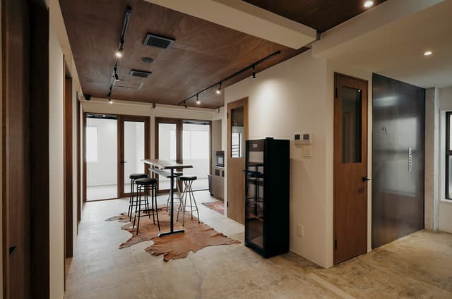 共有部_ラウンジ。24時間利用可能です。