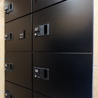 その他_宅配ボックス。留守の際も荷物の受け取りが可能です。