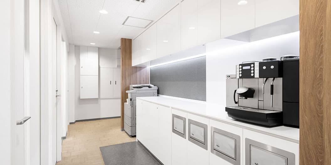 Regus-Shinjuku-Minamiguchi-3618-Tokyo-Japan-Kitchen