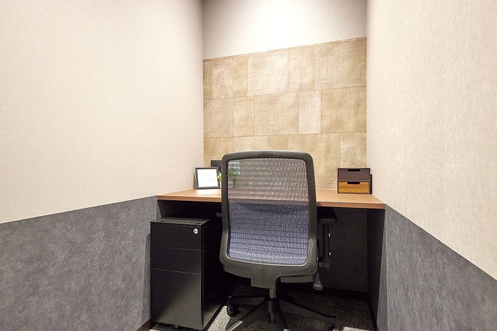 【coworking】自分専用の固定席ブース(1名用半個室)