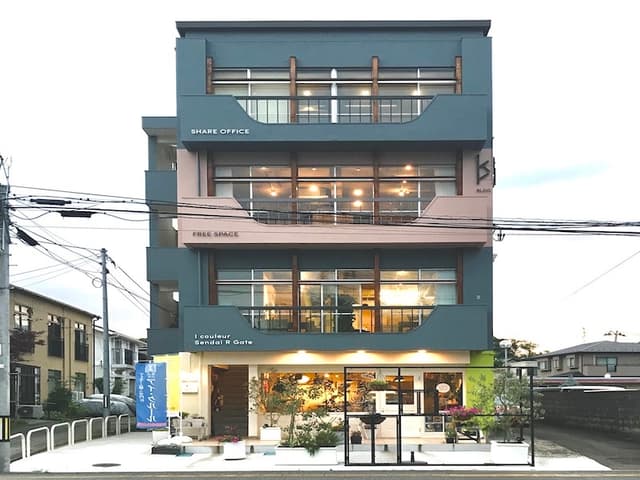 外観_リノベーションが施されたオシャレな外観となっています。