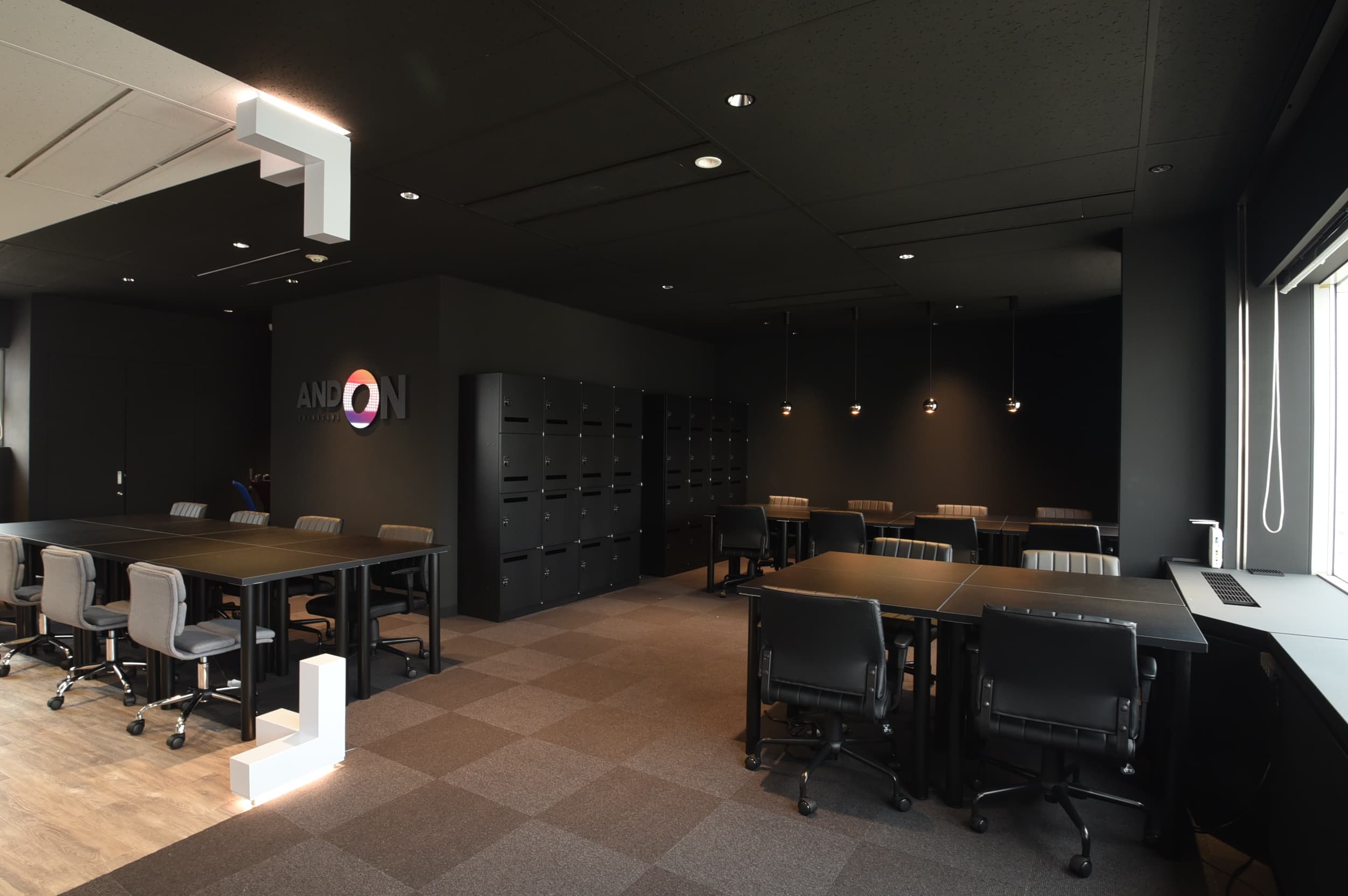 専用エリア_固定の席を使用できるプランもご用意しています