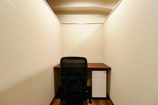 1名用(完全個室・家具付)