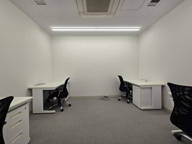 専有部_個室。広いスペースで時間を気にせず利用できます。