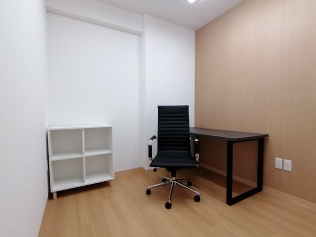 専有部_個室。オフィスの住所で郵便物を受け取ったり会社登記をしたりすることができます。