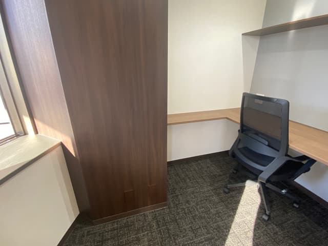 8F_レンタルオフィス1名用