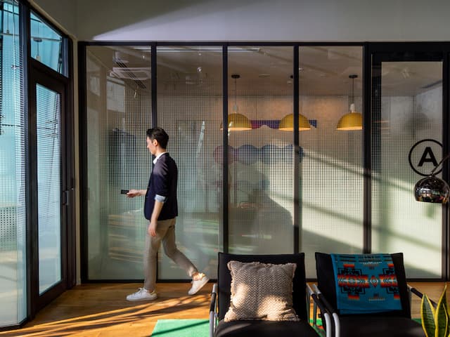 その他_We Passport。We Passportを利用することで全国のWeWorkがご利用可能となります。※イメージ画像 ©WeWork