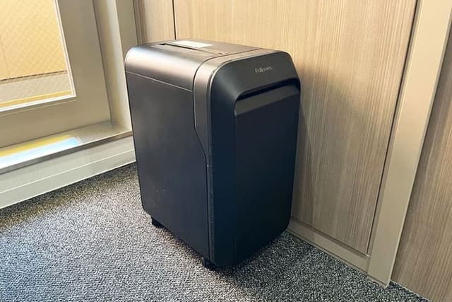 その他_シュレッダー。