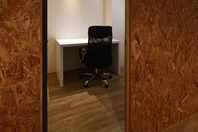 個室_少人数からご利用いただける個室をご用意しております。