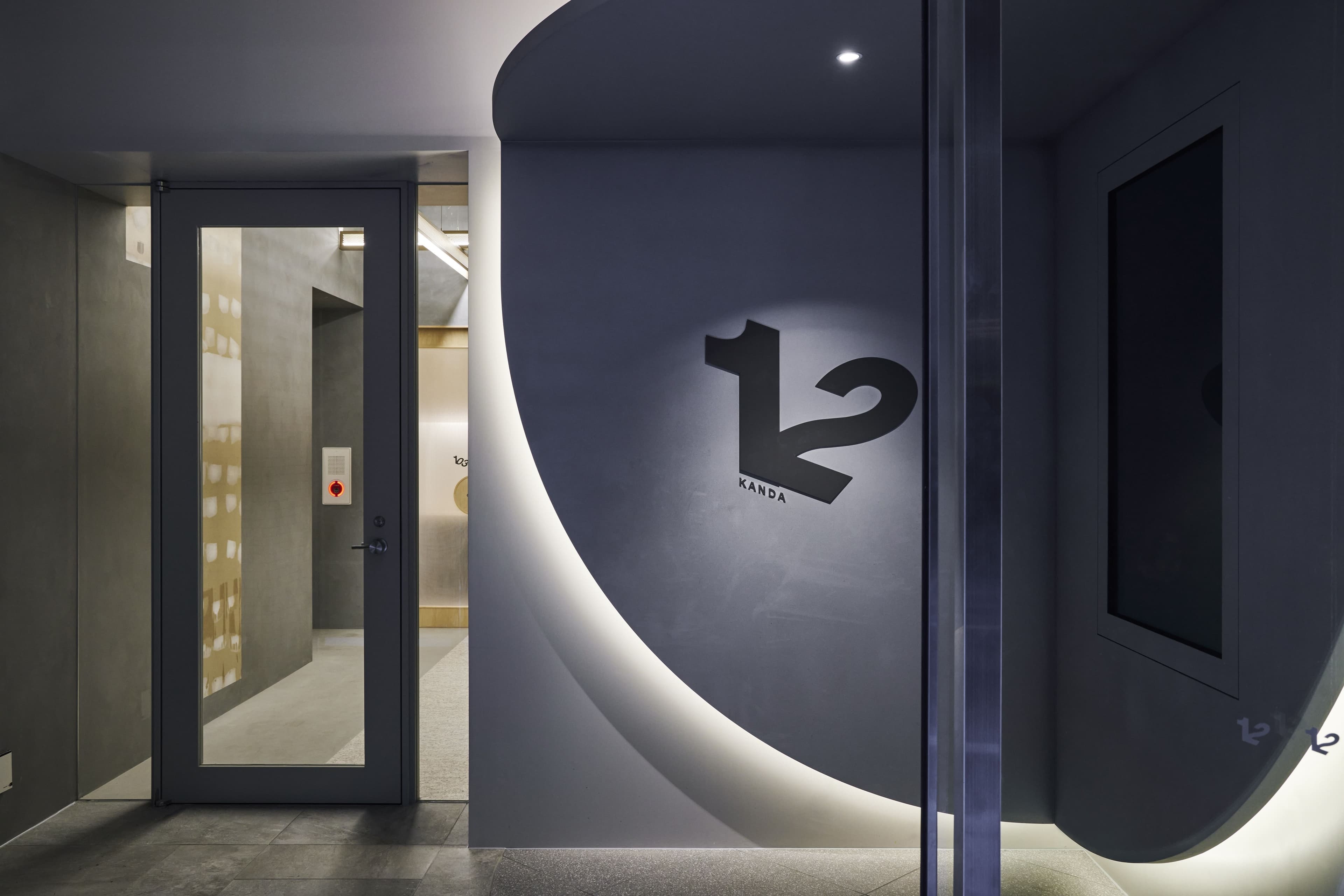 1Fエントランス