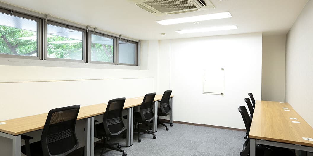 オフィス_8名用大型オフィスもご提案