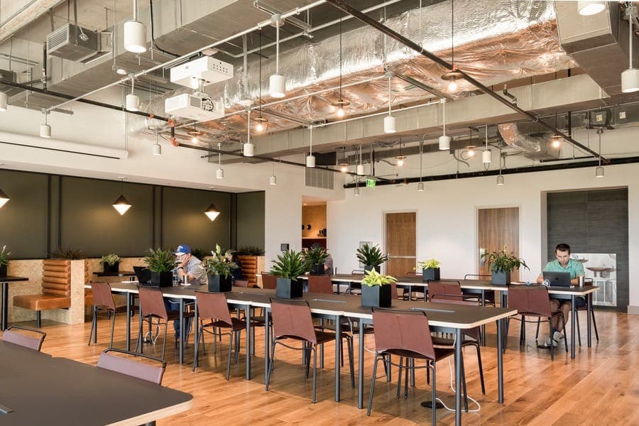 ワークスペース_どんなニーズや規模に対応して利用ができます©WeWork