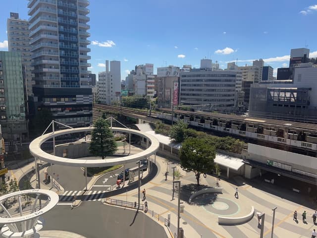 外観_オフィスは駅近のため、利便性に優れた立地となっています。