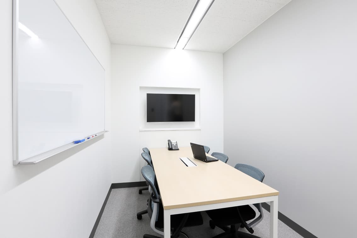 MTG_Room1