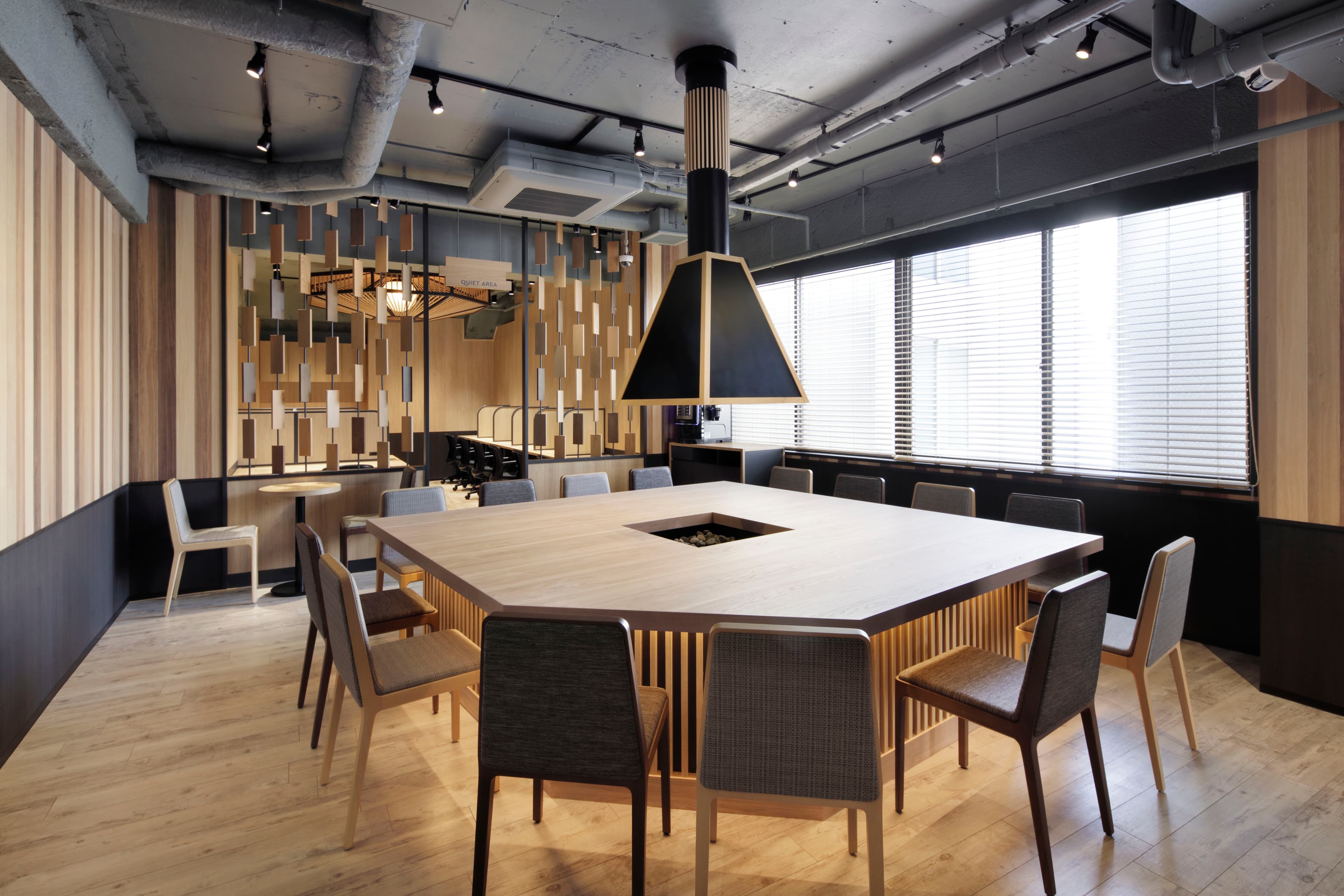 workcourt_028