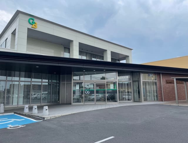 近隣の銀行_群馬銀行本庄支店(徒歩2分)