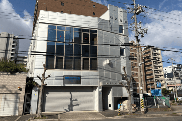 外観_東淀川駅より徒歩5分の場所にあります。