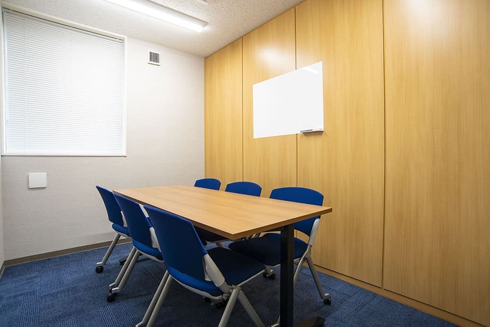 MeetingroomC_6people_higashisinjuku3