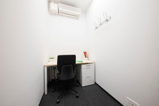 個室_1名から様々な人数に対応できるフロア開設型のオフィスです