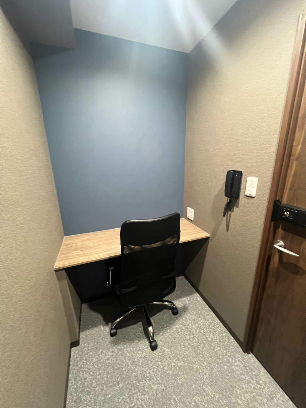 専有部_個室。1~2名の個室を用意しています。