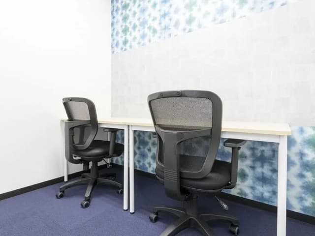 個室_個室プラン会員様は登記やポストを無料でご利用いただけます。©bizcomfort