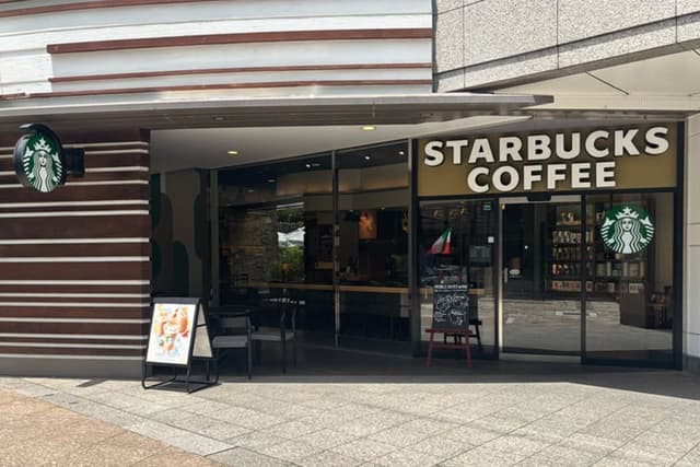 近隣の飲食店_スターバックスコーヒー 天王洲店(徒歩1分)