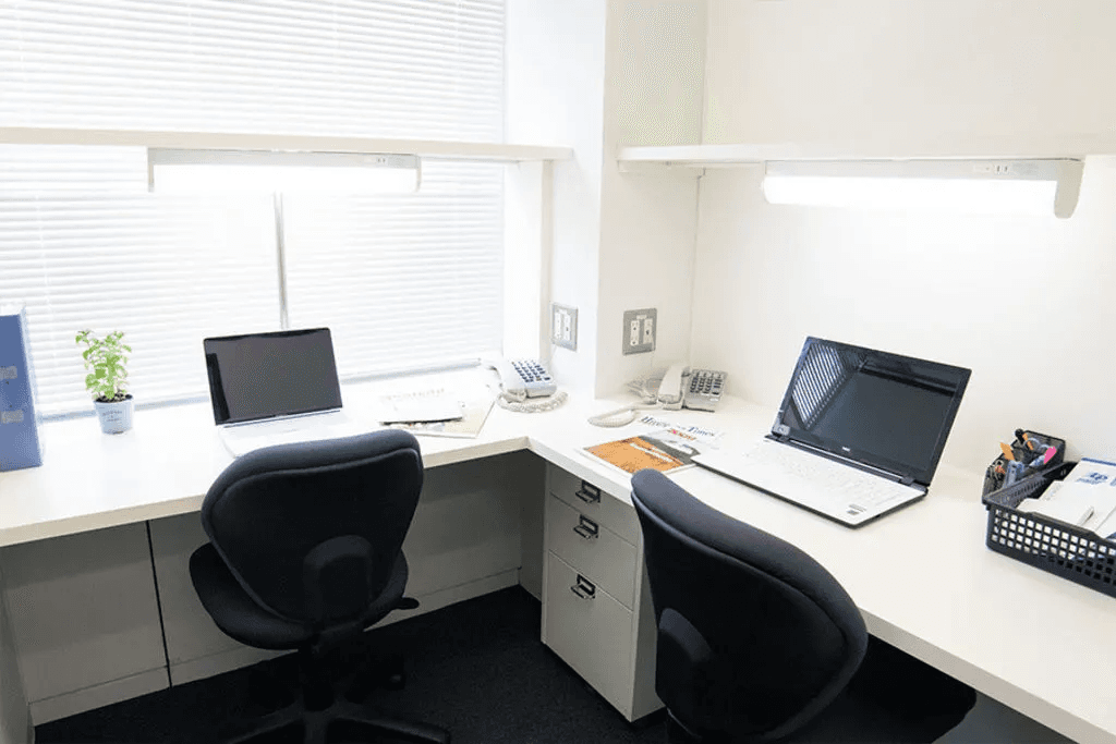 medium_30e58153-6d17-4d65-8c0c-5bd00c64acfe