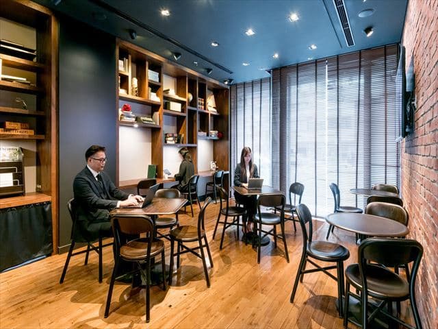 D750d5227-5210b_fin_R