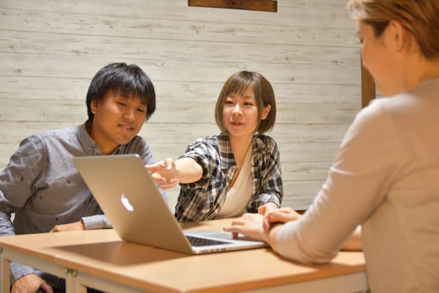 内観_カンパイヒュッテでは様々なつながりが生まれます。学生やスタートアップの方に最適です。