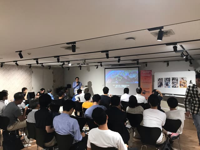 フリースペース_最大120名収容可能なイベントスペースとしても利用が可能です(セミナーの様子)