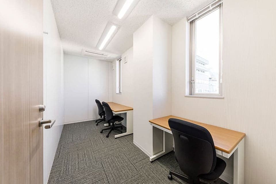 専有部_個室。4名用の家具付きのお部屋です。※画像はイメージです。