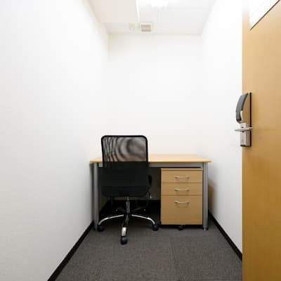 専有部_個室。登記・各部屋個別ポストの利用ができます。