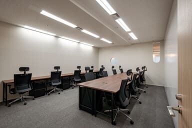 ROOM(13名様個室)