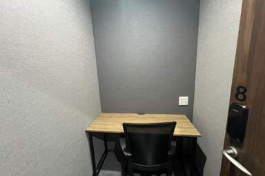 1名用個室(8号室)