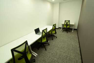 OFFICE-G(4名用個室)