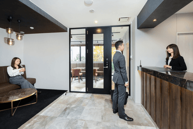 THE HUB(ザ ハブ)田町