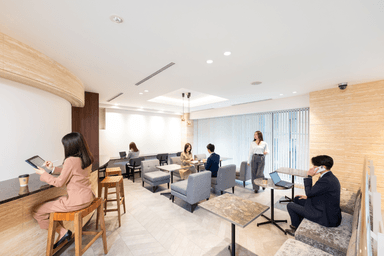 THE HUB(ザ ハブ)銀座OCT