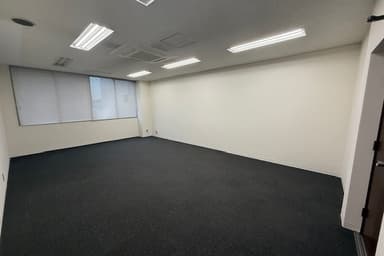 2階窓側個室