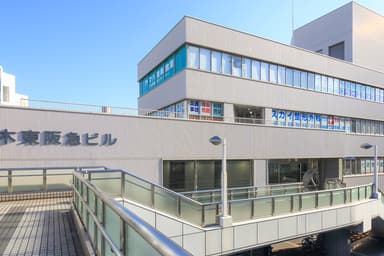 リージャス(Regus)エクスプレス阪急茨木市駅
