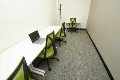 OFFICE-I(4名用個室)