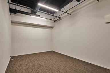 410号室(8名個室)