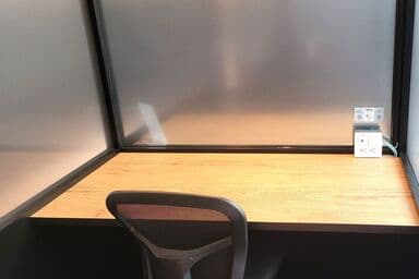 1名個室(通路側)