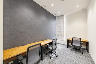 8号室(3名用個室)