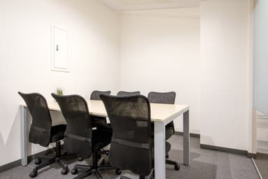 2F-11(2人用個室)