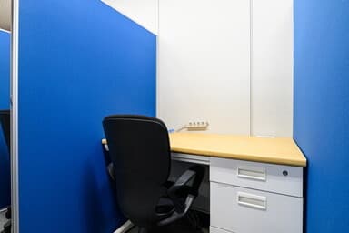 1名用ブース席④