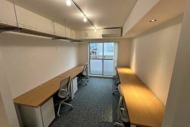 402号室(6名用個室)