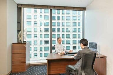 プレミアムバーチャルオフィス(契約都市の個室オフィスが月4日間まで無料)