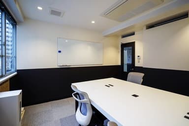 Room152(4~6名個室)