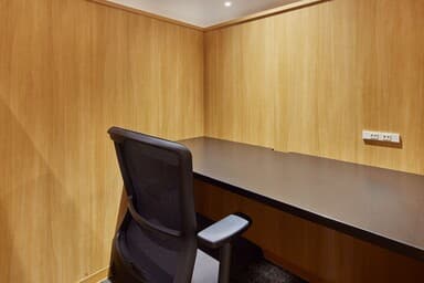 BOOTH (1名半個室)