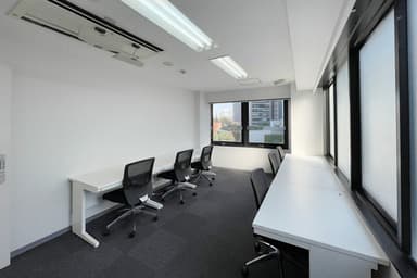 6名用個室_Room427(窓あり)